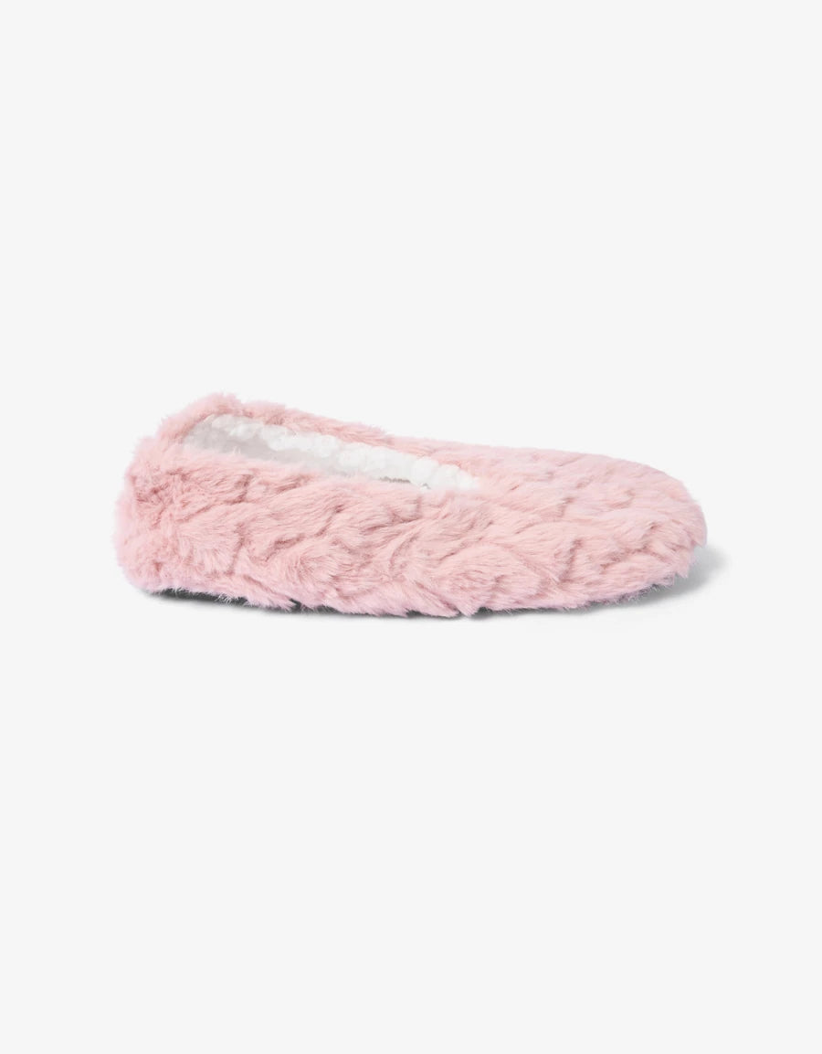 Fluffy Footsies