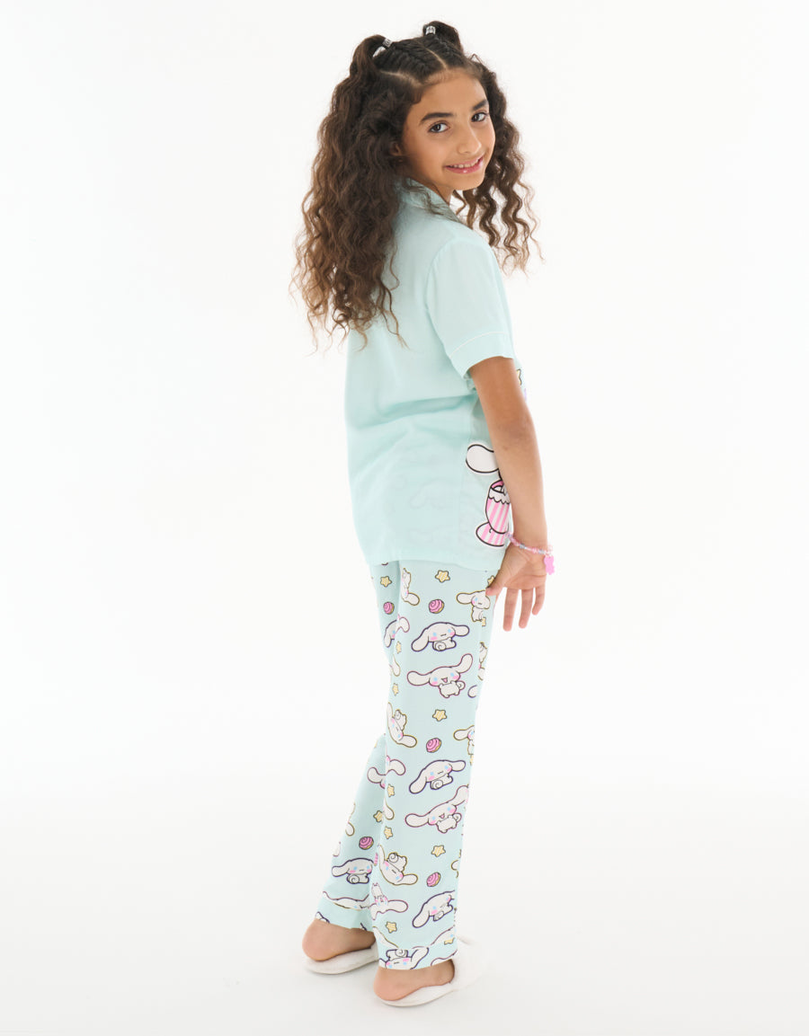 Short-Sleeve Shirt with Pants Pajama Set in Light Green